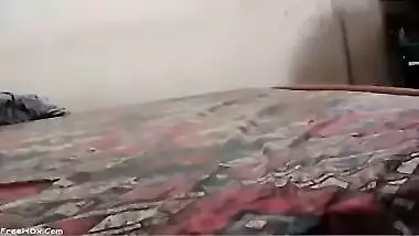 Voluptuous XXX body of Desi webcam model exposed on camera during blowjob