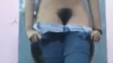 Teen hairy pussy girl stripping nude MMS video for her bf