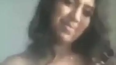 Today Exclusive- Shy Girl Showing Her Boobs To Lover On Video Call