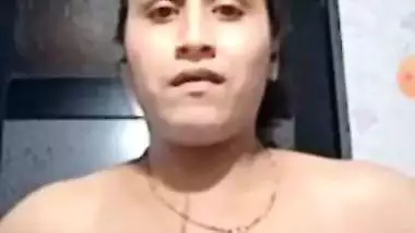 Sexy Paki nude show