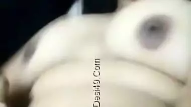 Indian cutie shows need in chudai by gently touching own XXX sissy