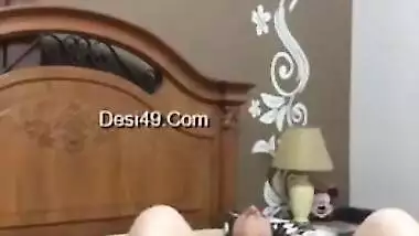 Solo sex in front of camera in the nude is what Indian is good at