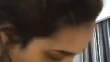 Girl gives a blowjob to her boss in Indian girl nude video