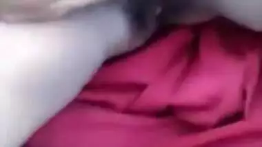 [ Indian Hard Porn ] Desi aunty show boobs and pussy at outdoor