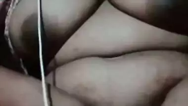 Red lips aunty naked live video call to boyfriend