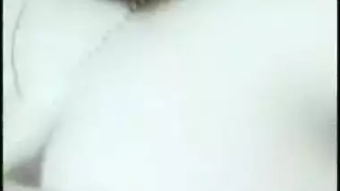 Webcam porn video of the fatty Desi woman playing with boobies