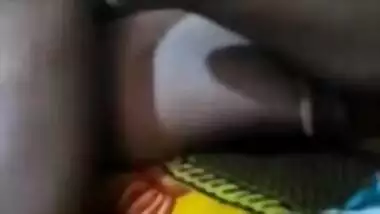 Gorgeous Desi wife is pussy-fucked by her XXX lover on the floor