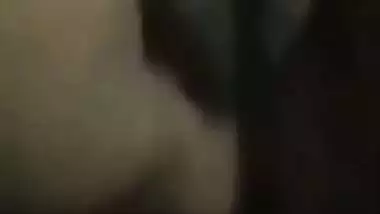 Bangladeshi aunty is humped by Desi uncle in the homemade XXX video