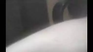Amateur Indian bhabhi showing her naked figure and doing sex with next door guy