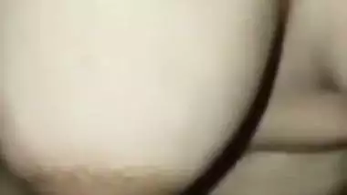 An 18-year-old girl tries a big dick in the Telugu sex video