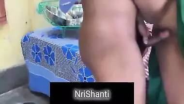 New Pornstars - Bartan Bechne Ai Thi Madrchod Ne Gand Mar Li Clear Hindi Tal