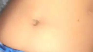 Rani Xxx Hot Video Apne Pyaas Ko Bujhane Ke Liye Apna Boobs Dabana Pda Hot Video