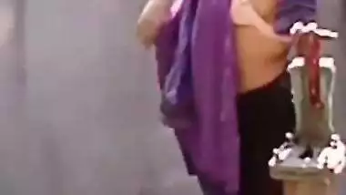 Bangladeshi Sexy Married Bhabi Bigboob Bathing Secretly Recorded By Neighbour