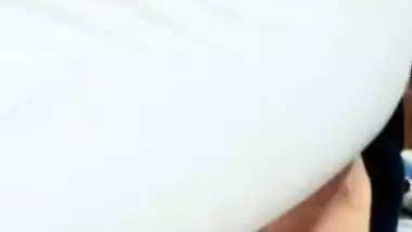 Gorgeous college girl naked big boobs show on video call