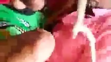 Desi whore drilled outdoors by a group of boyz MMS episode