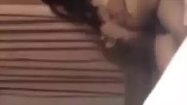 Desi woman has hot XXX sex with the young man making an MMS video