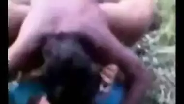 Village hardcore chut chudai of Indian bihari desi girl in forest