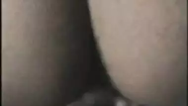 Madrasi aunty ki pati ke dost se chudai ka real mms tape
