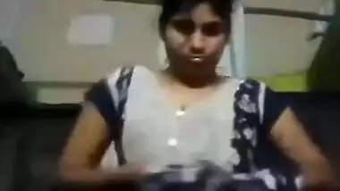 After shower hot Desi aunty with massive XXX jugs puts on clothes