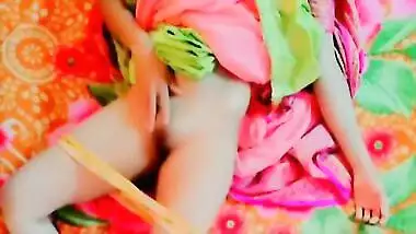 Urvy Bhabhi Was Alone At Home And Nobody She Could Found Who Would Fuck Her And She Started Playing Nude Finguring Pussy