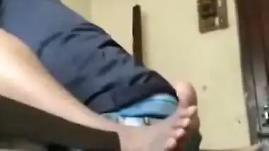 Desi Naukrani fuck in air video