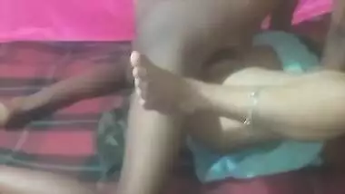 Bhabhi Alone In The House On A Riya Bhabhi Fucked By Hot Bhabhi Taught To Fuck - Summer Day