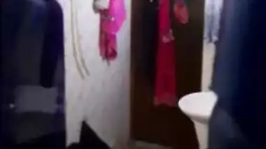 Sexy Desi Bhabhi Bathing Video record In Part 2