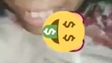 Outdoor MMS video of Desi slut taking lover's shaft into XXX slit