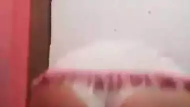 So Cute Curly Hair Sri Lankan Girl with a Great Ass Pleasing Her BF