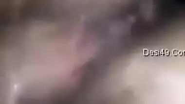 Babe called her Indian admirer to show her breasts and masturbate in porn chat