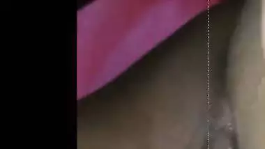 Wet cunt desi bhabhi fucking after giving a blowjob