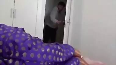 Taii Maa Ne Kaha Beta Mere Gand Or Choot Ko Ache Se Chodo