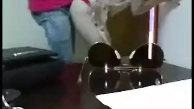 Cheating white slut boss quick fuck with a Desi servant guy before her hubby return