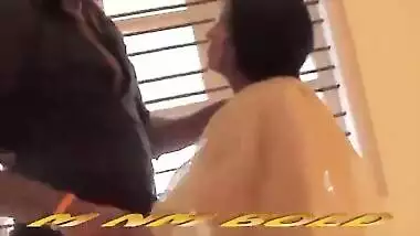 B-grade Indian masala sex of desi aunty in saree & neighbor