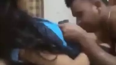 Amateur Desi chick is kissed on camera of her cuckold XXX husband