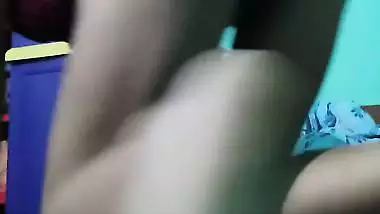 A horny slut masturbates with a big dildo in sexy video bf