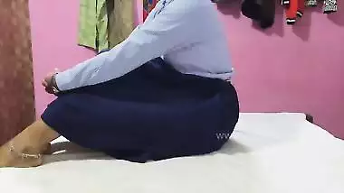 Great MMS video of Desi cutie drilled with BF's XXX dick after lessons