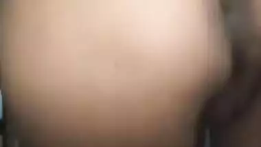 Bangladeshi Desi village XXX girl showing her perfect bald pussy on cam