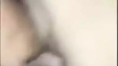 Young sleeping XXX girl has her tight pussy fucked by the Desi man MMS