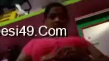 Lustful Desi BBW spreads vagina before going on a date with lover