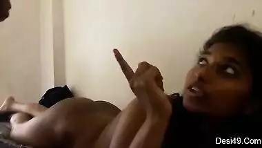 Naked cutie and her Desi boyfriend make home XXX porn on the bed
