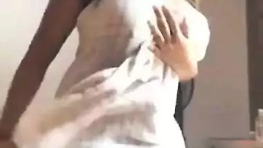 After shower naked Desi babe with great XXX tits dances on camera