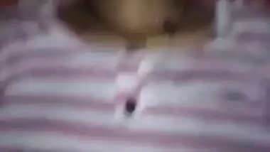 Sweet Desi chick gets her mouth and XXX pussy nailed by horny guy