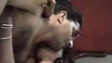 Indian XXX video of an office slut fucking her horny boss in his bedroom