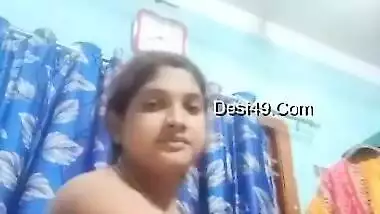 Today Exclusive- Sexy Desi Bhabhi Strip Her Cloths And Showing Boobs And Pussy Part 2