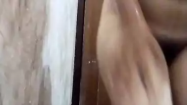 Newly Married Desi Bhabhi Ne Aapni Choot K Darshan Kare Aur Mene Muth Mara