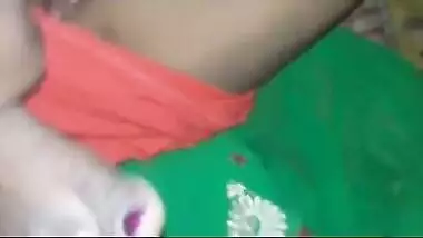 Tamil sex com video of a desi house wife satisfying her horny landlord