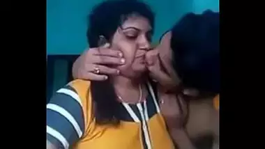 Six Xxx Full Hd Mom Sleeping Son Facing indian xxx movies at Hindixclips.com