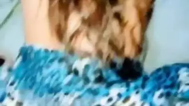 Indian cheating ex gf ki chudai talking on phone dirty hindi audio in delhi huge cumshot