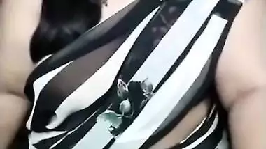 Horny Indian bbw mom